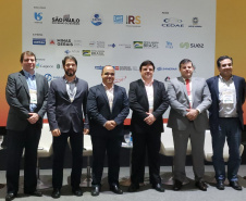 “O modelo de excelência do saneamento no Paraná” foi o tema da palestra magna de encerramento do 30.º Congresso Brasileiro de Engenharia Sanitária e Ambiental (CBESA), apresentada nesta quarta-feira (19), em Natal, pelo diretor-presidente da Sanepar, Claudio Stabile.  -  Natal, 19/06/2019  -  Foto: Divulgação Sanepar