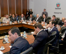 Governador Carlos Massa Ratinho Junior coordena reunião com a equipe de governo.  -  Curitiba, 25/06/2019  -  Foto: Valdelino Alves Pontes