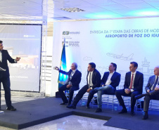 O secretário de Estado de Infraestrutura e Logística, Sandro Alex, participou da inauguração e falou sobre as iniciativas em andamento para melhorar a infraestrutura e reforçar o polo turístico de Foz do Iguaçu.  -  Foz do Iguaçu, 28/06/2019  -  Foto: Divulgação