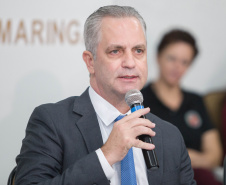 A Receita Estadual do Paraná e a Prefeitura de Maringá firmaram nesta quarta-feira (03) uma parceria que vai aprimorar a fiscalização e promover uma concorrência mais saudável entre os postos de combustível da cidade.  -  Maringá, 03/07/2019  -  Foto: Vivian Silva/Divulgação SEFA