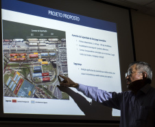 A administração dos Portos do Paraná desenvolveu um projeto para melhorar e gerar novas alternativas ao sistema viário e aos modais que operam no Porto de Paranaguá. A proposta é concentrar a descarga ferroviária dos granéis sólidos para exportação. Foto: Claudio Neves/Portos Paraná