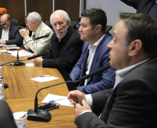 O governador em exercício Darci Piana reunido com o secretariado de Governo.Curitiba, 16-07-19.Foto: Arnaldo Alves / ANPr.