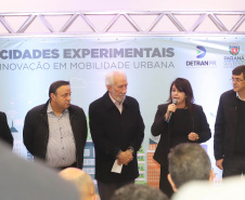 Agregar soluções inteligentes para melhorar a mobilidade urbana nos municípios paranaenses
