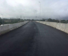 O litoral paranaense conta com R$ 29,3 milhões em obras do Departamento de Estradas de Rodagem do Paraná. O município de Paranaguá concentra os investimentos, com a construção de um viaduto na interseção da BR-277 com Avenida Ayrton Senna e a recuperação da Avenida Bento Rocha. Foto: Divulgação/DER