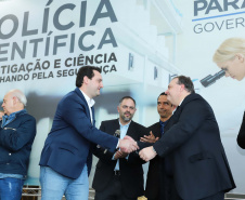 O governador Carlos Massa Ratinho Júnior dá posse a mais de 90 peritos oficiais, no Palácio Iguaçu. Os profissionais integrarão o efetivo da Polícia Científica do Paraná e, após formação, serão distribuídos no Estado, conforme a necessidade. Curitiba, 22/07/2019 -Foto: Rodrigo Felix Leal/ANPr/ANPr