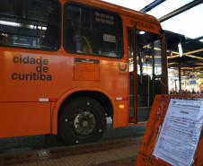 Os moradores de Araucária ganharam uma nova ligação de ônibus com Curitiba. Atendendo a uma reivindicação antiga dos moradores, a linha Vila Juliana foi estendida até o bairro Campina da Barra, na cidade da região metropolitana. Foto: José Fernando Ogura/ANPr