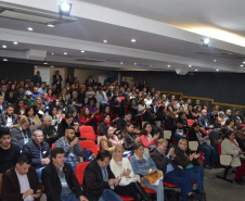  A gestão de resíduos sólidos e aplicação da logística reversa no Paraná foram temas da reunião realizada pela Secretaria de Estado do Desenvolvimento Sustentável e do Turismo, na quarta-feira (31), no Palácio das Araucárias, em Curitiba