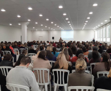 O primeiro Workshop do projeto PlanificaSUS – Planificação da Atenção à Saúde”começou hoje (05) e segue até amanhã (06), em Irati, reunindo cerca de 800 profissionais da saúde que atuam nos nove municípios da região.
Foto: Divulgação/SESA