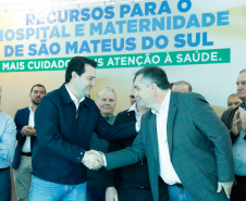 O governador Carlos Massa Ratinho Junior autorizou nesta quinta-feira (22) o início das obras do Hospital e Maternidade Dr. Paulo Fortes, em São Mateus do Sul. A iniciativa é parte do programa estadual de regionalização da Saúde, que tem como objetivo construir centros de especialidades em diversas regiões do Estado.