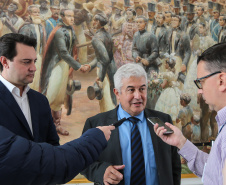 O governador Carlos Massa Ratinho Junior recebe nesta sexta-feira (23), o  ministro da Ciência e Tecnologia, Inovação e Comunicação, Marcos Pontes, no Palácio Iguaçu em Curitiba.  Curitiba, 23/08/2019 -Foto: Geraldo Bubniak/AEN