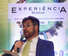As ações implantadas pelo Governo do Estado para o desenvolvimento do turismo foram apresentadas nesta quinta-feira (29) no evento Experiência Braztoa Sul 2019, realizada no Museu Oscar Niemeyer, em Curitiba. O evento é voltado a agentes de viagem e profissionais de turismo. Foto: Denis Ferreira Netto/SEDEST