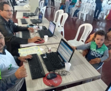 A feira de serviços ficou marcada por várias ações, mas uma em especial.  Foto: Divulgação/SEJUF