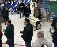 Equipes da Controladoria-Geral do Estado começam nesta quarta-feira (04) a visitar espaços públicos vinculados ao Governo do Paraná para levantar necessidades e expectativas da população. Esta é a primeira ação do Projeto CGE Itinerante, que envolve as coordenadorias de Ouvidoria Geral e de Transparência e Controle Social. O objetivo é do trabalho é avaliar a qualidade dos serviços estaduais e traçar estratégias para atender às necessidades do cidadão. Foto: Divulgação/CGE