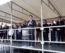O Governador Carlos Massa Ratinho Junior autoriza nesta quarta-feira (04) a realização de concurso público e contratação de profissionais para a Polícia Militar, Polícia Civil e Departamento Penitenciário (Depen). Participaram do evento: os secretários, de Segurança, cel. Romulo Marinho Soares; da Casa Civil, Guto Silva; comandante geral da PMPR, cel. Péricles de Matos; delegado geral da Polícia Civil do Paraná, Silvio Jacob Rockembach; Curitiba, 04-09-19.Foto: Arnaldo Alves / AEN