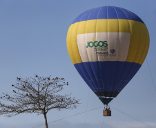 Começa nesta sexta-feira (06) e segue até o dia 15 de setembro a etapa Lindeiros dos Jogos de Aventura e Natureza. A solenidade de abertura será sábado (07), no município de Mercedes, que também estará de aniversário e terá uma programação especial de festividades.Entre as atividades programadas estão o show da Banda que Voa, passeio cativo de balão, muro de escalada e slackline. A abertura será no estádio municipal de Mercedes a partir das 13h30. Foto: José Fernando Ogura/AEN