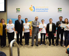 O Colégio Estadual Ulysses Guimarães, de Foz do Iguaçu, foi um dos homenageados no evento “Destaques da Educação Fundamental”, realizado pelo Ministério da Educação (MEC) em Brasília, nesta quarta-feira (04). O evento reconhece e valoriza os melhores resultados obtidos no último IDEB (Índice de Desenvolvimento da Educação Básica) e o bom rendimento escolar ao longo do ano. Foto: MEC