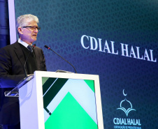A capacidade do Brasil, e particularmente do Paraná, de produzir alimentos de qualidade e de conquistar mais mercados pelo mundo foram destacados pelo secretário da Agricultura e do Abastecimento, Norberto Ortigara, no 7