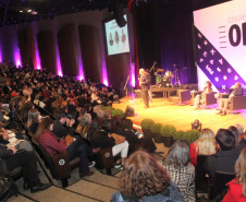 A Secretaria da Justiça, Família e Trabalho do Paraná foi a vencedora do prêmio Sesi ODS – Objetivos de Desenvolvimento Sustentável 2019 na categoria Poder Público, com o programa Renda Agricultor Familiar, que beneficia 5.600 famílias rurais em situação de vulnerabilidade social de 156 municípios paranaenses. A revelação dos vencedores foi realizada nesta quinta-feira (05), em solenidade no Campus da Indústria, em Curitiba. Foto: Divulgação/SEJUF