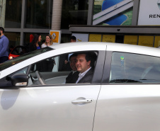 O governador Carlos Massa Ratinho Junior reforçou nesta quarta-feira (11) a determinação do Estado em apoiar iniciativas para ampliar a mobilidade sustentável no Paraná. Ele esteve no Complexo Ayrton Senna, que abriga quatro fábricas da Renault, em São José dos Pinhais, na Região Metropolitana de Curitiba.Foto Gilson Abreu/AEN