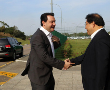 O governador Carlos Massa Ratinho Junior reforçou nesta quarta-feira (11) a determinação do Estado em apoiar iniciativas para ampliar a mobilidade sustentável no Paraná. Ele esteve no Complexo Ayrton Senna, que abriga quatro fábricas da Renault, em São José dos Pinhais, na Região Metropolitana de Curitiba.Foto Gilson Abreu/AEN