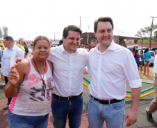 O governador Carlos Massa Ratinho Junior inaugura nesta quinta-feira (12), o Meu Campinho de Santa Cruz de Monte Castelo, no Noroeste do Paraná. Programa da Secretaria de Estado do Desenvolvimento Urbano e Obras Públicas, o Meu Campinho grama sintética, iluminação e segurança para a prática esportiva e de recreação de crianças e adolescentes, em horários em que não estão na escola. Santa Cruz do Monte Castelo, 12/09/2019 -