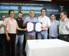 O governador Carlos Massa Ratinho Junior autorizou nesta quinta-feira (12) a liberação de cerca de R$ 20,9 milhões para a ampliação do atendimento da Santa Casa de Paranavaí. Do total, R$ 19,6 milhões são para aquisição de equipamentos para a nova ala do hospital, a Unidade Morumbi. O restante será usado na construção da área que receberá o laboratório de Análises Clínicas do complexo. Foto: José Fernando Ogura/AEN