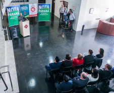 O Governo do Estado entrega os três principais prêmios do sorteio de Setembro do programa Nota Paraná, de R$ 20 mil, R$ 30 mil e R$ 50 mil. A solenidade de premiação acontece no Hospital das Clínicas, em Curitiba nesta quinta-feira (19). Curitiba, 19/09/2019 - Foto: Geraldo Bubniak/AEN