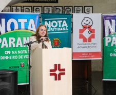 O Governo do Estado entrega os três principais prêmios do sorteio de Setembro do programa Nota Paraná, de R$ 20 mil, R$ 30 mil e R$ 50 mil. A solenidade de premiação acontece no Hospital das Clínicas, em Curitiba nesta quinta-feira (19). Na foto a superintendente do CHC, Claudete Reggiani. Curitiba, 19/09/2019 - Foto: Geraldo Bubniak/AEN