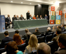 O Conselho Estadual de Desenvolvimento Econômico e Social (Cedes) assinou termos de compromisso com vários órgãos do Governo e entidades privadas para implementação paulatina dos Objetivos de Desenvolvimento Sustentável (ODS), que são os compromissos assinados pelos países-membros das Organizações das Nações Unidas (ONU), inclusive o Brasil. 