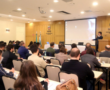 Os novos servidores estaduais iniciaram nesta segunda-feira (23) o Curso de Integração Funcional promovido pela Escola de Gestão do Paraná (EGP). Esta é a primeira vez que o Estado organiza uma formação de caráter sistêmico, para preparar os novos servidores públicos para suas atividades no poder executivo estadual.Foto: Gilson Abreu/AEN