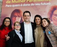 O governador Carlos Massa Ratinho Junior apresentou nesta terça-feira (24) o programa Banco da Mulher Paranaense, iniciativa do Governo do Estado para incentivar o empreendedorismo feminino em todos os setores econômicos, visando gerar mais emprego e renda no Estado.