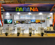 A Paraná Turismo finalizou nesta sexta-feira (27) a participação em uma das maiores feiras do setor e de negócios do País – 47ª Abav Expo Internacional de Turismo e 52º Encontro Comercial Braztoa, que aconteceu em São Paulo. Durante três dias, assessores técnicos apresentaram o potencial turístico do Estado, com diversas atividades, como palestras e painéis do trade relacionados a investimentos, mostrando as regiões turísticas do Paraná. Foto: Edson Thomaz/Paraná Turismo