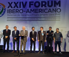 Fomento Paraná e SGC Central criam nova linha de crédito. A iniciativa conjunta foi apresentada durante o XXIV Fórum Ibero-americano de Sistemas de Garantia e Financiamento para Micro, Pequenas e Médias Empresas, realizado em Foz do Iguaçu, quinta e sexta-feira, com a participação do vice-governador Darci Piana. O evento organizado pela Rede Iberoamericana de Garantias (Regar) e SGC Central teve como tema Inovação e cooperação no financiamento das PME.Foto: Divulgação/Vice-governadoria
