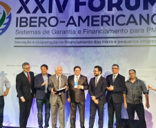 Fomento Paraná e SGC Central criam nova linha de crédito. A iniciativa conjunta foi apresentada durante o XXIV Fórum Ibero-americano de Sistemas de Garantia e Financiamento para Micro, Pequenas e Médias Empresas, realizado em Foz do Iguaçu, quinta e sexta-feira, com a participação do vice-governador Darci Piana. O evento organizado pela Rede Iberoamericana de Garantias (Regar) e SGC Central teve como tema Inovação e cooperação no financiamento das PME.Foto: Divulgação/Vice-governadoria