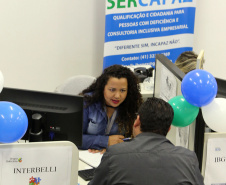 Agência do Trabalhador de Curitiba atende mais de mil pessoas com deficiência no Dia D. Foto: Gilson Abreu/AEN