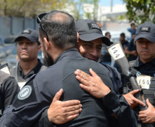 A Polícia Civil do Paraná promoveu uma solenidade de encerramento do 6º Curso de Operações Policiais, nesta sexta-feira (27), nas dependências do Centro de Operações Policiais Especiais. O curso destinado a agentes de segurança pública teve início no dia 2 de setembro com uma turma de 26 alunos. Apenas 15 chegaram ao fim e se formaram, entre eles duas mulheres. Foto: Divulgação/Polícia Civil