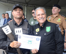 A Polícia Civil do Paraná promoveu uma solenidade de encerramento do 6º Curso de Operações Policiais, nesta sexta-feira (27), nas dependências do Centro de Operações Policiais Especiais. O curso destinado a agentes de segurança pública teve início no dia 2 de setembro com uma turma de 26 alunos. Apenas 15 chegaram ao fim e se formaram, entre eles duas mulheres. Foto: Divulgação/Polícia Civil