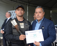A Polícia Civil do Paraná promoveu uma solenidade de encerramento do 6º Curso de Operações Policiais, nesta sexta-feira (27), nas dependências do Centro de Operações Policiais Especiais. O curso destinado a agentes de segurança pública teve início no dia 2 de setembro com uma turma de 26 alunos. Apenas 15 chegaram ao fim e se formaram, entre eles duas mulheres. Foto: Divulgação/Polícia Civil