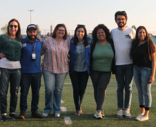 Depois de dois dias de disputas, a seleção da Colômbia sagrou-se a campeã da etapa paranaense da Copa dos Refugiados e Migrantes 2019. Na final, realizada neste domingo (29), no estádio do Pinhão, de São José dos Pinhais, os colombianos venceram o time da Argentina nos pênaltis, após empate por 1 a 1, e representarão o Paraná e seu país de origem na etapa final no Maracanã (Rio de Janeiro), com os vencedores de cada estado. Foto: Divulgação/SEJUF