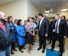 O governador Carlos Massa Ratinho Junior inaugura nesta terça-feira (01), novos leitos de UTI do Hospital de Reabilitação Ana Carolina Moura Xavier, de Curitiba. O espaço, que estava fechado há dez anos.  01/10/2019 - Foto: Geraldo Bubniak/AEN