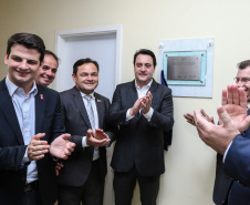 O governador Carlos Massa Ratinho Junior inaugura nesta terça-feira (01), novos leitos de UTI do Hospital de Reabilitação Ana Carolina Moura Xavier, de Curitiba. O espaço, que estava fechado há dez anos.  01/10/2019 - Foto: Geraldo Bubniak/AEN