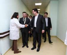 O governador Carlos Massa Ratinho Junior inaugura nesta terça-feira (01), novos leitos de UTI do Hospital de Reabilitação Ana Carolina Moura Xavier, de Curitiba. O espaço, que estava fechado há dez anos.  01/10/2019 - Foto: Geraldo Bubniak/AEN
