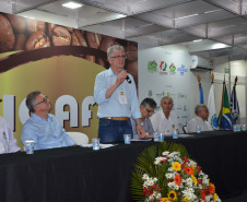 O secretário estadual da Agricultura e Abastecimento, Norberto Ortigara, participou nesta quarta-feira (02), em Jacarezinho, da abertura da 12ª Ficafé – Feira Internacional de Cafés Especiais do Norte Pioneiro do Paraná. Foto: Divulgação/SEAB