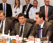 O governador Carlos Massa Ratinho Junior abriu nesta sexta-feira (04) a reunião do Conselho Nacional dos Secretários de Estado da Justiça, da Cidadania, Direitos Humanos e Administração Penitenciária (Consej), realizada no Palácio Iguaçu, em Curitiba. 
