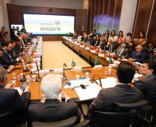 O governador Carlos Massa Ratinho Junior abriu nesta sexta-feira (04) a reunião do Conselho Nacional dos Secretários de Estado da Justiça, da Cidadania, Direitos Humanos e Administração Penitenciária (Consej), realizada no Palácio Iguaçu, em Curitiba. 