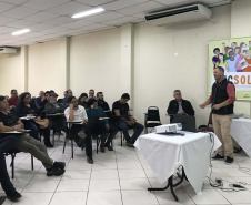 O Instituto Emater e a União Nacional das Cooperativas da Agricultura Familiar e Economia Solidária (Unicafes) estão capacitando cerca de 160 dirigentes de pequenas cooperativas de produção para que elas avancem na profissionalização e gestão de suas instituições, com o objetivo de melhorar e ampliar o atendimento ao associado.Foto: Divulgação/SEAB