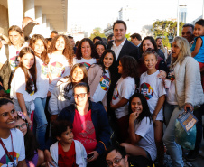 O governador Carlos Massa Ratinho Junior lança nesta quarta-feira (09) o projeto Cinema na Praça, que beneficiará cidades com até dez mil habitantes que não têm cinemas de rua ou em centros comerciais, no Palácio Iguaçu, em Curitiba.  09/10/2019 