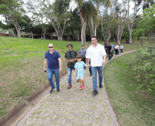 O governador Carlos Massa Ratinho Junior acompanha neste domingo (13) o Festival de Balonismo, que acontece no Parque Estadual de Vila Velha, em Ponta Grossa. Presente: prefeito de Ponta Grossa, Marcelo Rangel; secretário de Desenvolvimento Sustentável e Turismo, Márcio Nunes; Sandro Alex; entre outros.Ponta Grossa, 13-10-19.Foto: Arnaldo Alves / AEN.