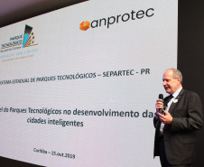 Semana Paraná Inovador. Na foto, o diretor de Relações Internacionais da ANPROTEC e Diretor de Desenvolvimento de Negócios doParque Tecnológico de São José dos Campos, Elso Alberti Junior. 15/10/2019 - Foto: Ari Dias/AEN