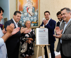 Londrina, na região Norte, vai fortalecer ainda mais o atendimento na área de saúde com o apoio do Governo do Estado. Nesta quarta-feira (16), o governador Carlos Massa Ratinho Junior entregou a última etapa das obras de modernização física da Santa Casa de Londrina.